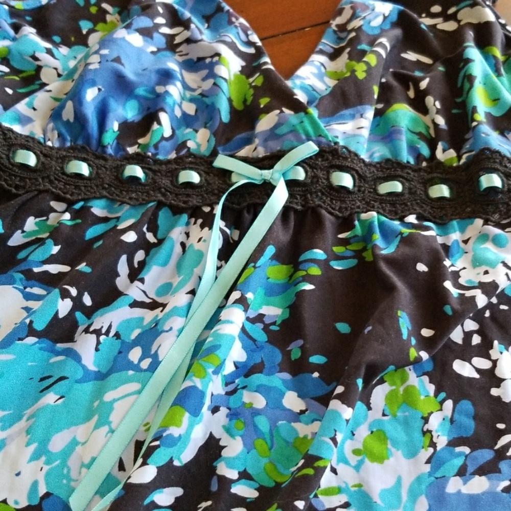 💐 NEW DIRECTIONS NIGHTIE - Picture 2 of 8